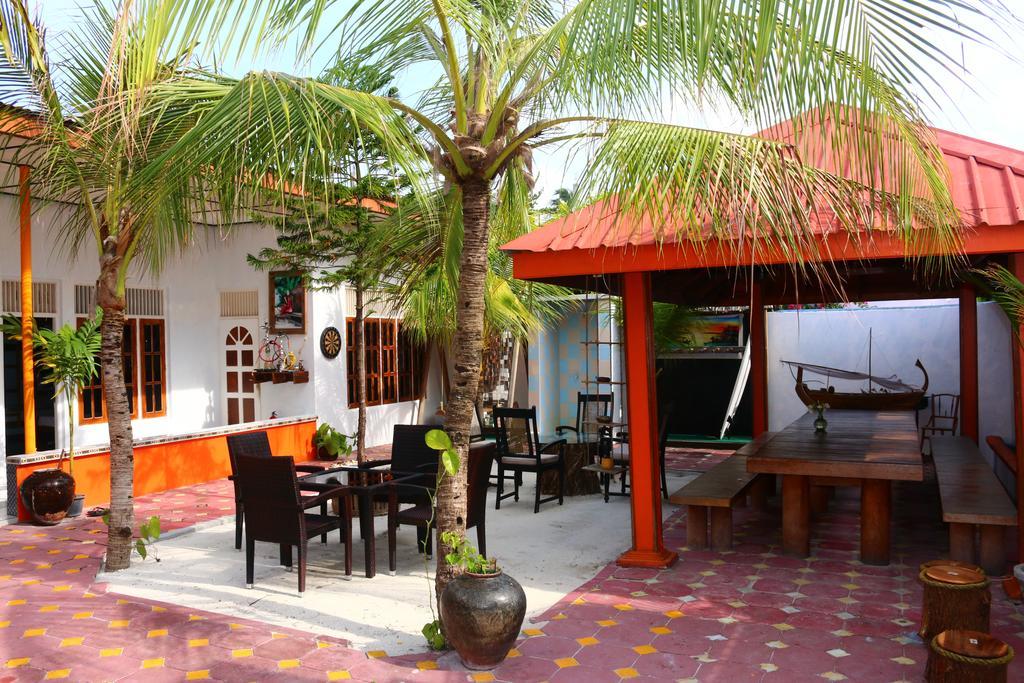 Natural Surf House Hostel Himmafushi Luaran gambar
