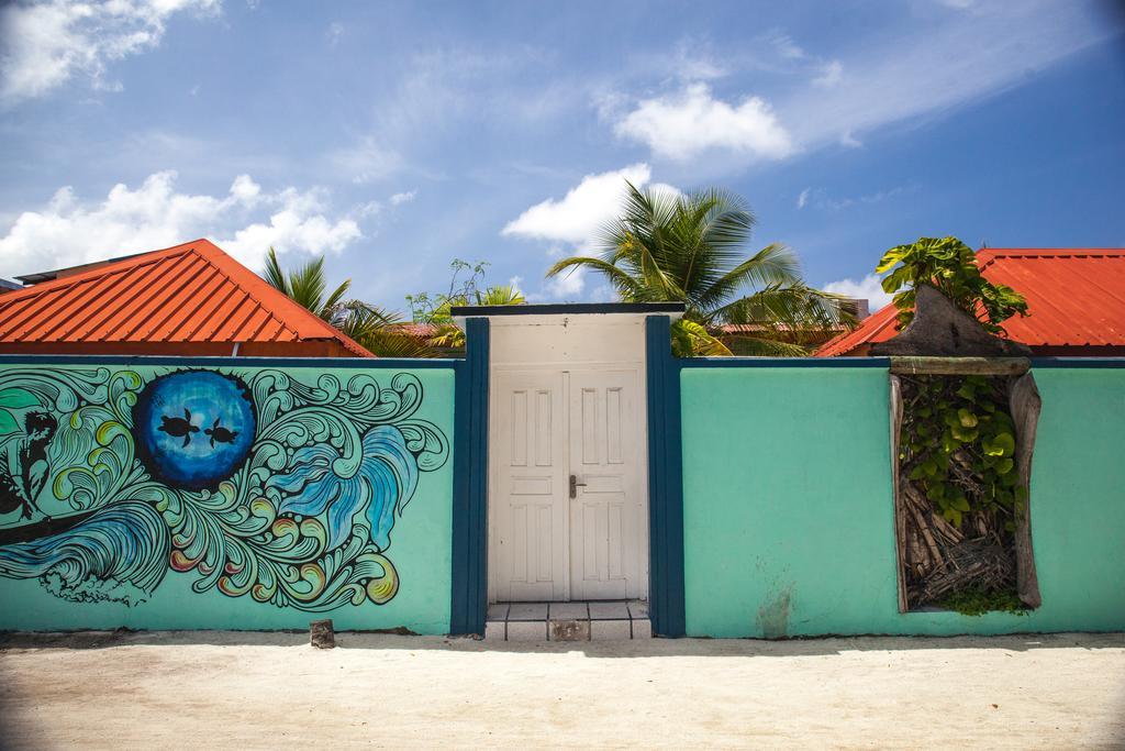 Natural Surf House Hostel Himmafushi Luaran gambar